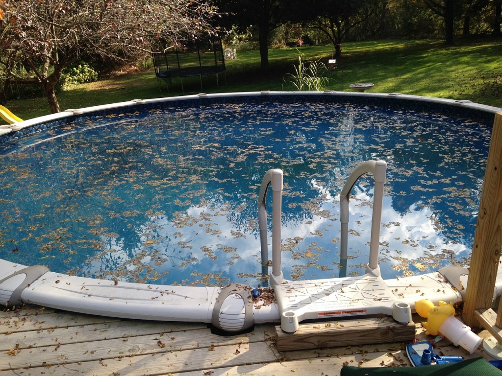 Jak vyčistit vodu v bazénu a jaké přípravky k tomu použít?