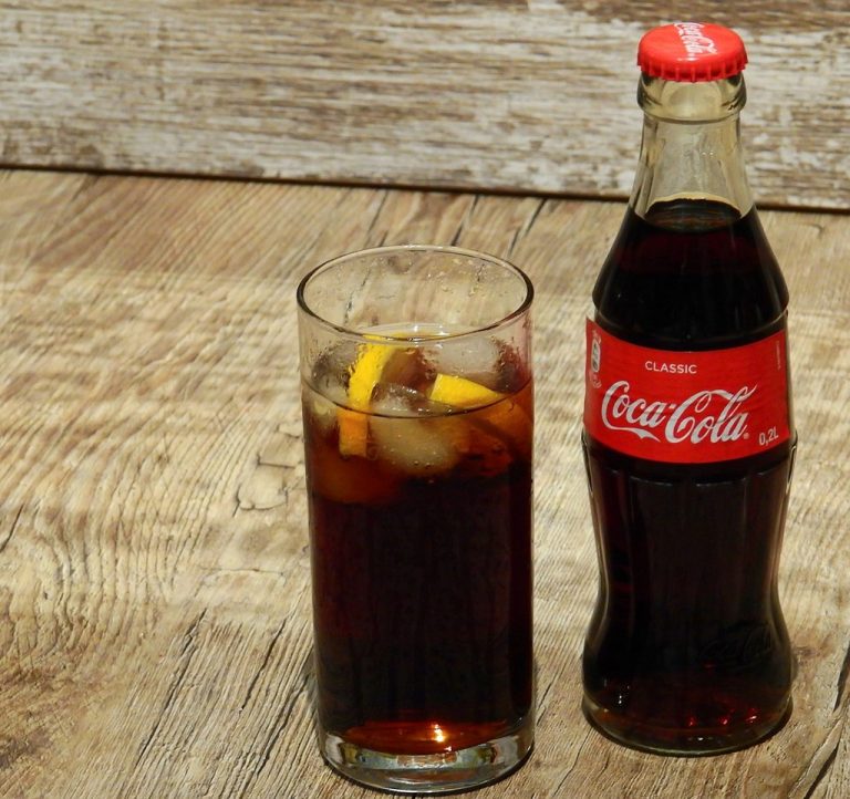 Coca-Cola nejen k pití, kde všude při čištění a úklidu pomůže?