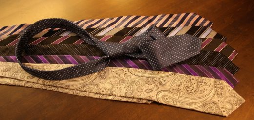 Jak správně vyprat a vyžehlit kravatu?
