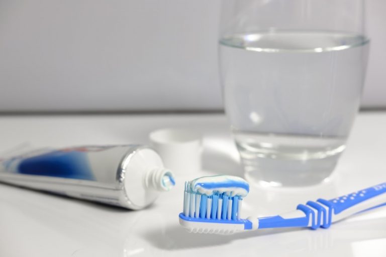 Zubní pasta – pomocník na čištění v domácnosti